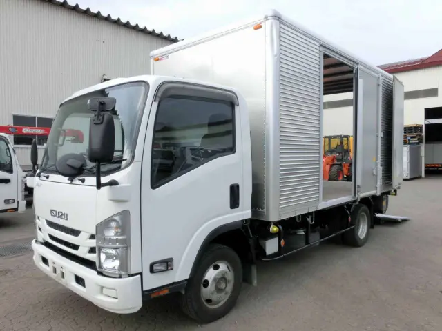 いすゞ エルフ TKG-NPS85AN(4WD)の写真9