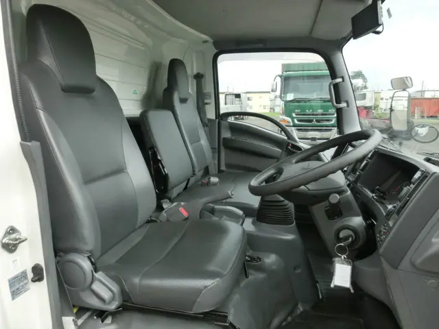 いすゞ エルフ TKG-NPS85AN(4WD)の写真22