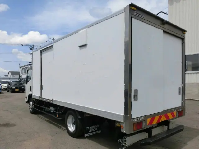 いすゞ エルフ TDG-NPS85AN(4WD)の写真4