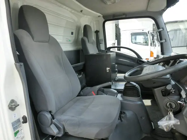 いすゞ エルフ TDG-NPS85AN(4WD)の写真22