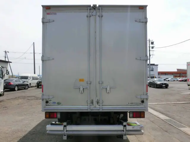 いすゞ エルフ TKG-NPS85AN(4WD)の写真5