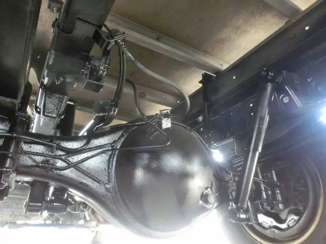 いすゞ エルフ TKG-NPS85AN(4WD)の写真15