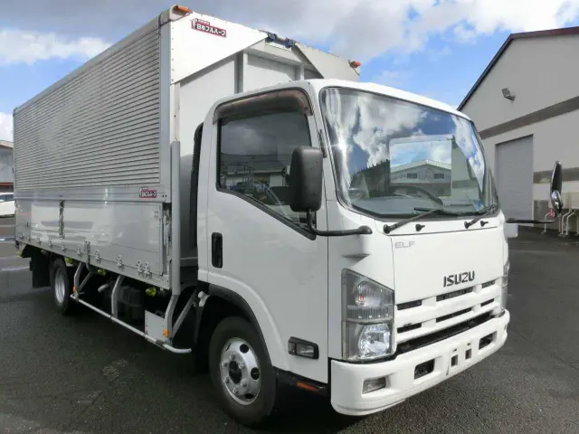 いすゞ エルフ TDG-NPS85AN(4WD)の写真2