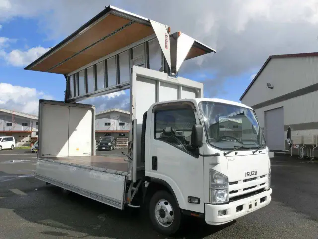 いすゞ エルフ TDG-NPS85AN(4WD)の写真10