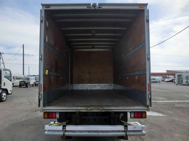 いすゞ エルフ TKG-NPS85AN(4WD)の写真7