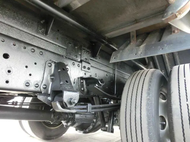 いすゞ エルフ TKG-NPS85AN(4WD)の写真13