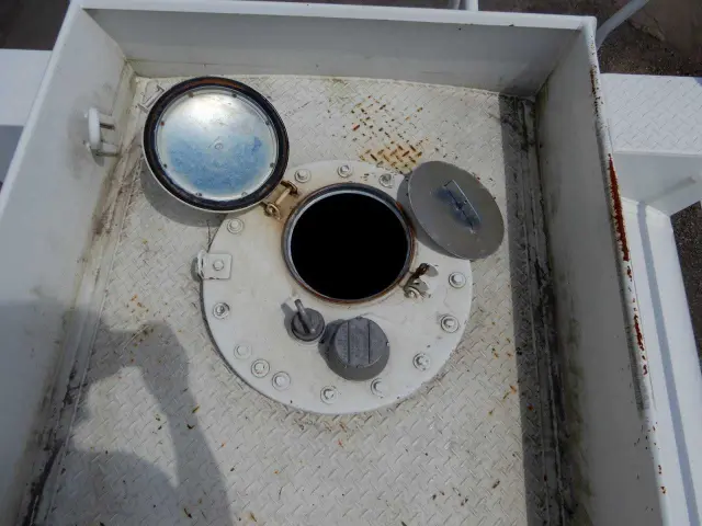 日野 デュトロ TKG-XZU685M(4WD)の写真8