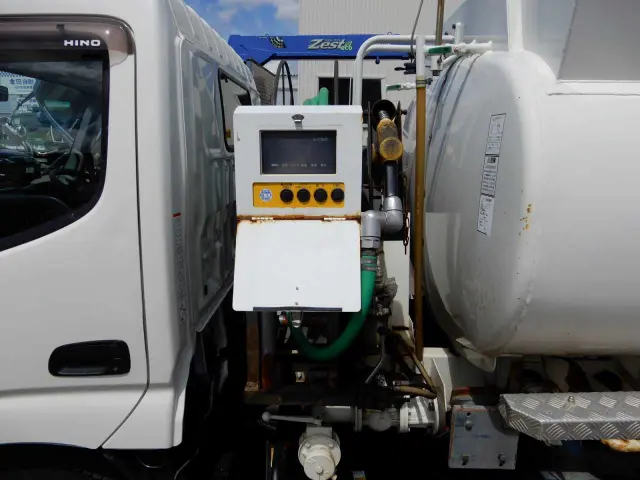 日野 デュトロ TKG-XZU685M(4WD)の写真11