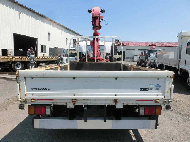 いすゞ エルフ TDG-NPS85AR(4WD)の写真5