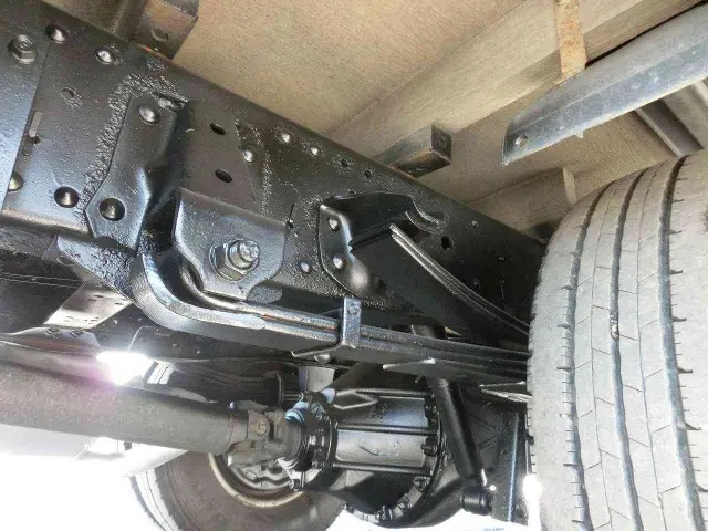 いすゞ エルフ TDG-NPS85AR(4WD)の写真10