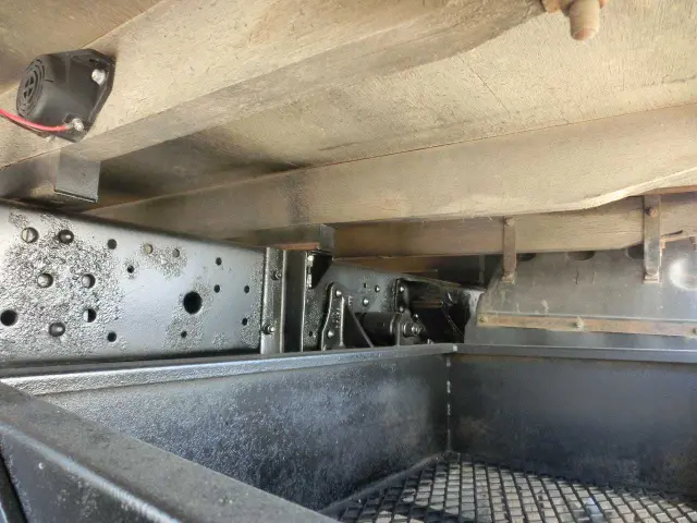 いすゞ エルフ TDG-NPS85AR(4WD)の写真11