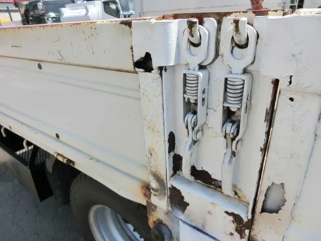 いすゞ エルフ TDG-NPS85AR(4WD)の写真18