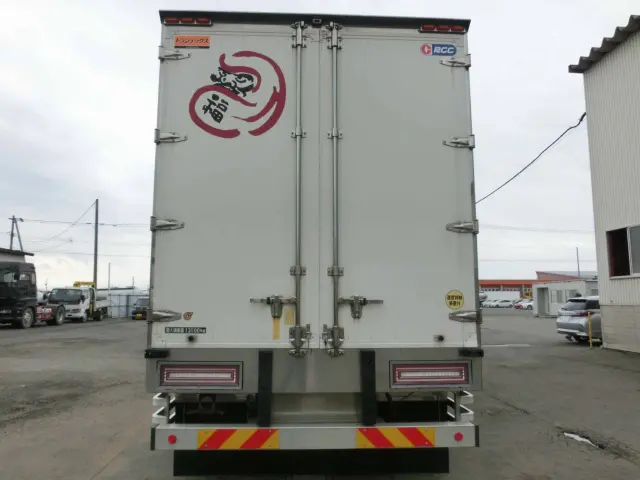 日野 プロフィア 2PG-FS1AHG(6x4)の写真5