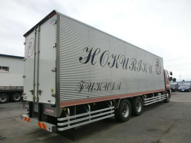 日野 プロフィア 2PG-FS1AHG(6x4)の写真6