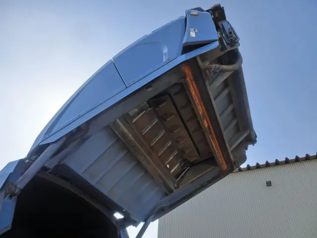 いすゞ フォワード SDG-FRS90S1(4WD)の写真12