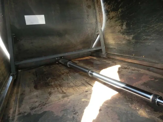 いすゞ フォワード SDG-FRS90S1(4WD)の写真13