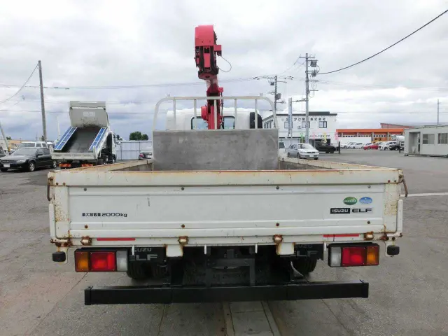 いすゞ エルフ TKG-NPS85AR(4WD)の写真5