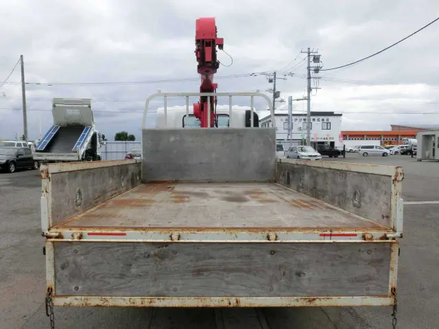 いすゞ エルフ TKG-NPS85AR(4WD)の写真7