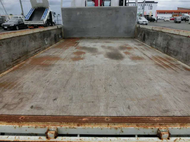 いすゞ エルフ TKG-NPS85AR(4WD)の写真8