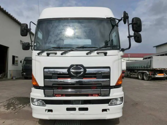 日野 プロフィア QPG-SH1EDDG(2WD)の写真3