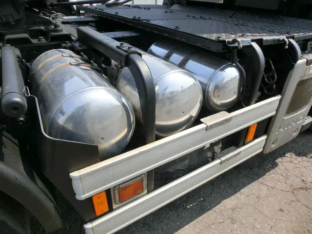 日野 プロフィア QPG-SH1EDDG(2WD)の写真14