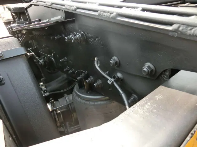 日野 プロフィア QPG-SH1EDDG(2WD)の写真15