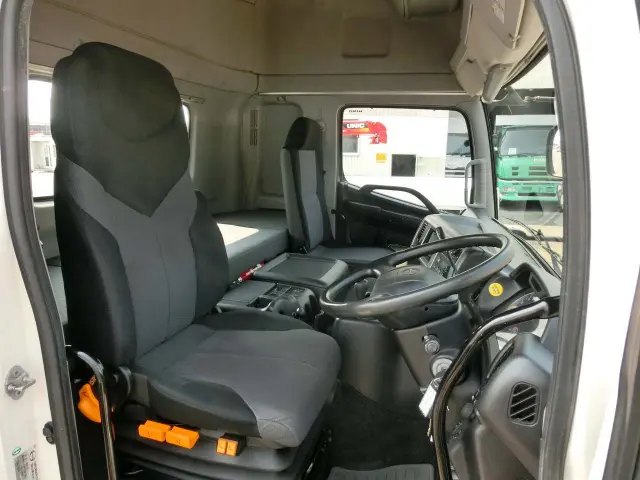 日野 プロフィア QPG-SH1EDDG(2WD)の写真22