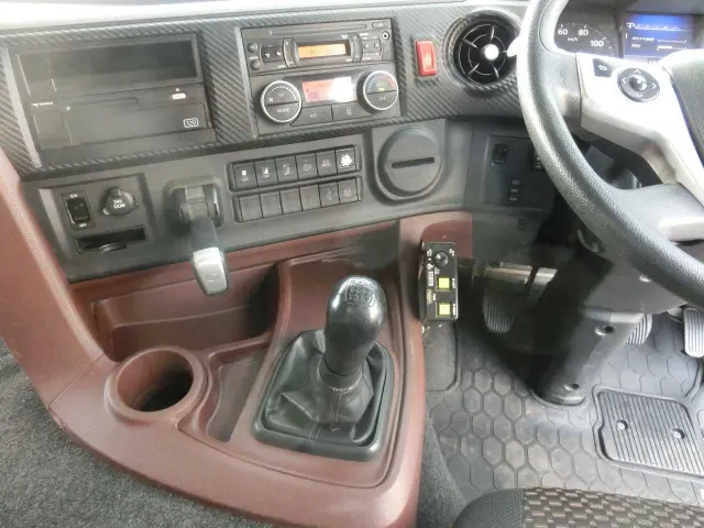 日野 プロフィア 2DG-FS1AGA(6x4)の写真23