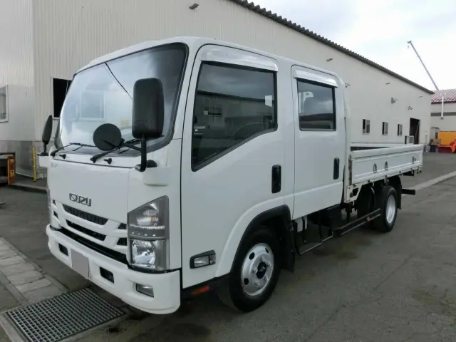 いすゞ エルフ TRG-NPR85AR(2WD)の写真1