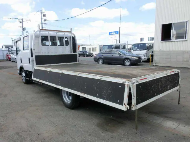 いすゞ エルフ TKG-NPR85AN(2WD)の写真9