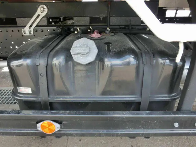 いすゞ エルフ TKG-NPR85AN(2WD)の写真14