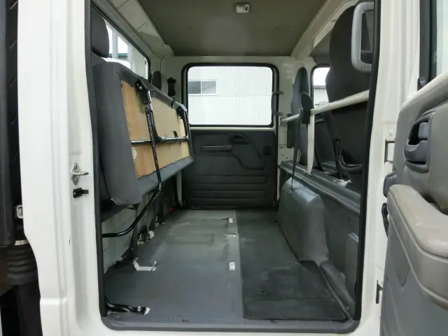 いすゞ エルフ TKG-NPR85AN(2WD)の写真21