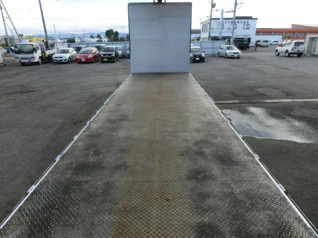 日野 プロフィア PK-FQ1EWWG(6x4)の写真8