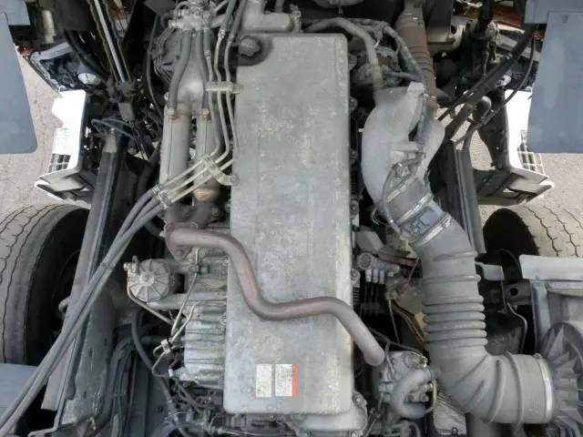 日野 プロフィア PK-FQ1EWWG(6x4)の写真21