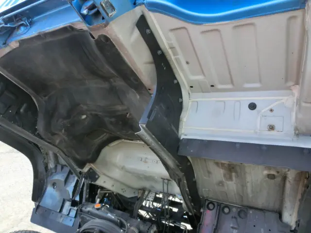 いすゞ フォワード LKG-FTR34S2(2WD)の写真19