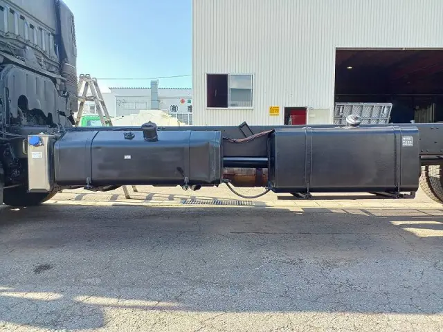 三菱 スーパーグレート QKG-FV50VZ(6x4)の写真11