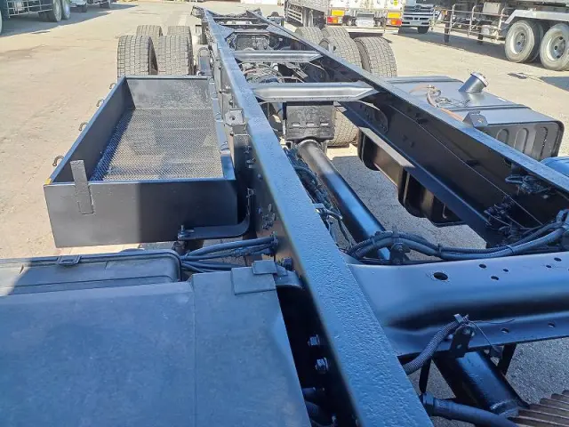 三菱 スーパーグレート QKG-FV50VZ(6x4)の写真13