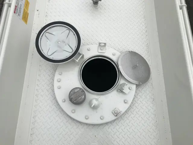 日野 デュトロ 2DG-XZU685M(4WD)の写真8