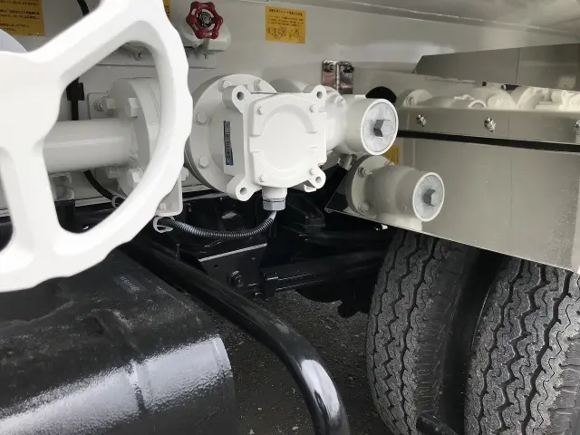 日野 デュトロ 2DG-XZU685M(4WD)の写真16