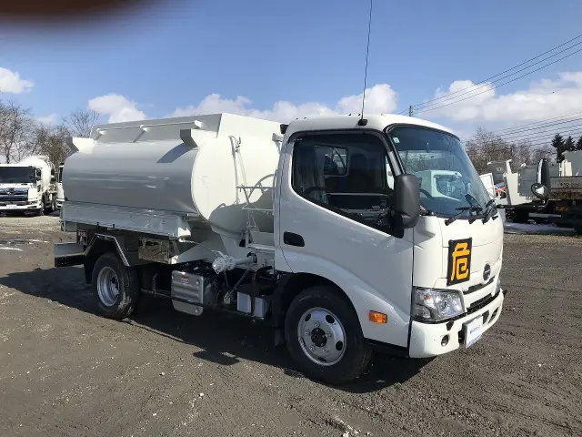 日野 デュトロ 2DG-XZU685M(4WD)の写真2