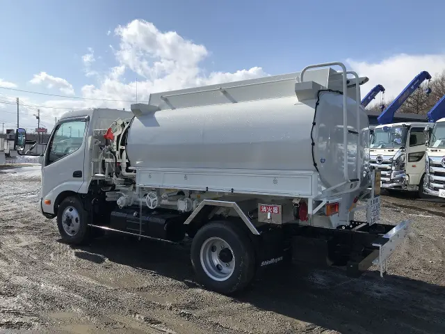 日野 デュトロ 2DG-XZU685M(4WD)の写真4