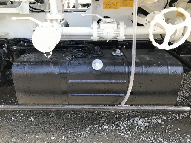 日野 デュトロ 2DG-XZU685M(4WD)の写真16