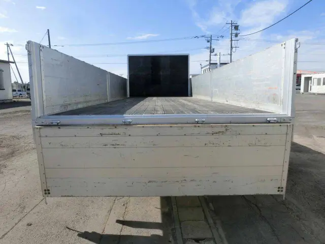 いすゞ フォワード PKG-FRR90S2(2WD)の写真7