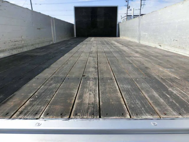 いすゞ フォワード PKG-FRR90S2(2WD)の写真8