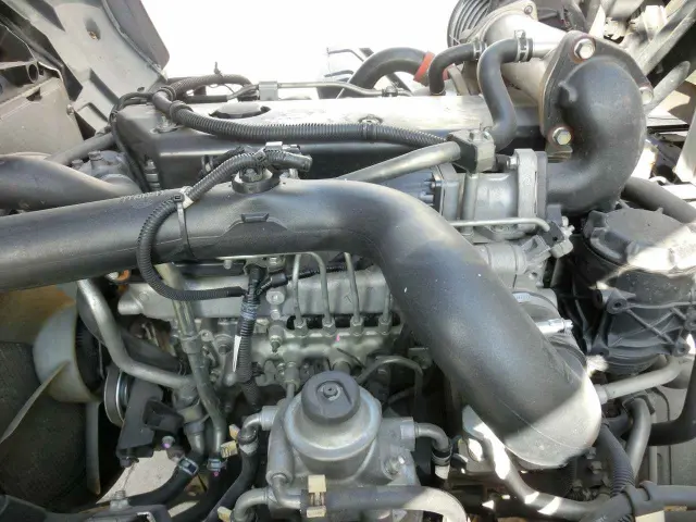 いすゞ フォワード PKG-FRR90S2(2WD)の写真20