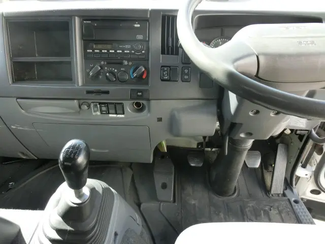 いすゞ フォワード PKG-FRR90S2(2WD)の写真23
