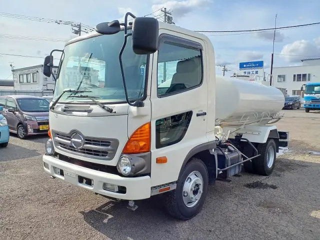 日野 レンジャー TKG-FC9JCAP(2WD)の写真1