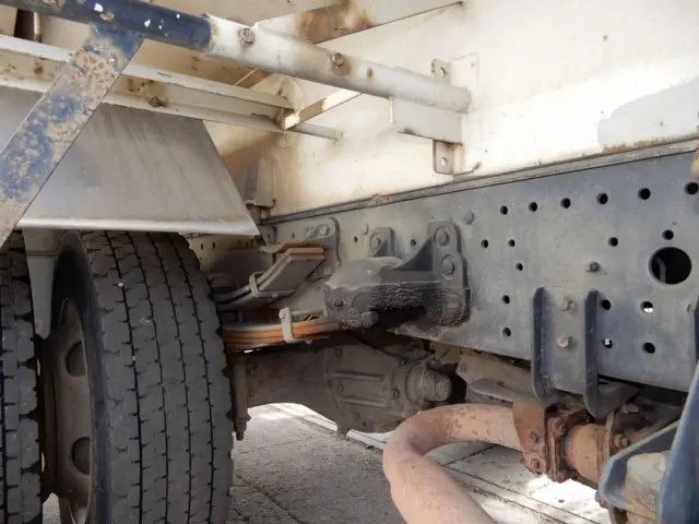 いすゞ フォワード PKG-FRR90S2(2WD)の写真14