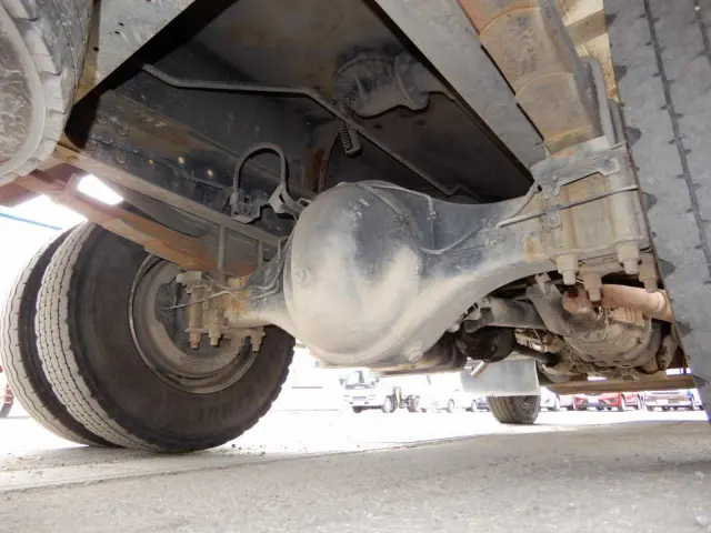 いすゞ フォワード PKG-FRR90S2(2WD)の写真16