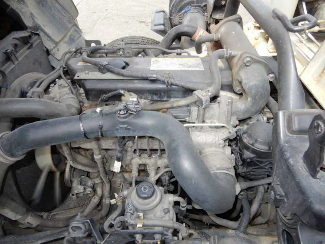 いすゞ フォワード PKG-FRR90S2(2WD)の写真20